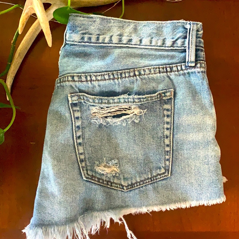 FREE PEOPLE